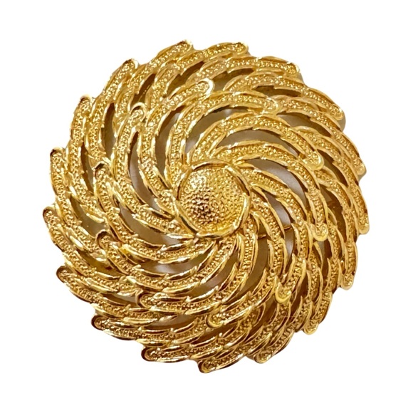 SARAH COVENTRY • Gold Vintage Flower Scarf Pin Blazer Brooch Ornament Accessory - Picture 1 of 8